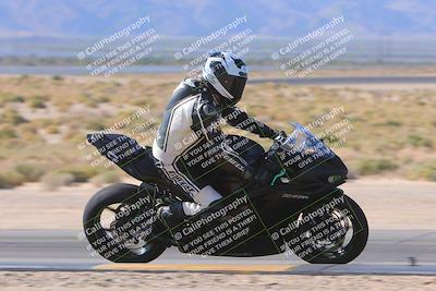 media/Nov-12-2023-SoCal Trackdays (Sun) [[5d1fba4e7d]]/Turn 9 Inside (1050am)/